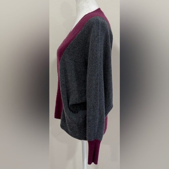 Garnet Hill Women Sweater 100 Recycled Cashmere Size XS City Classic Work - Picture 3 of 8